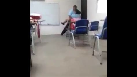 The teacher focusing on her hairy cunt. . Colegiala cojiendo rico